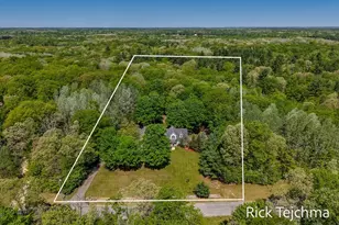 10345 Red Oak Ridge, Howard City, MI 49329 - Photo 21