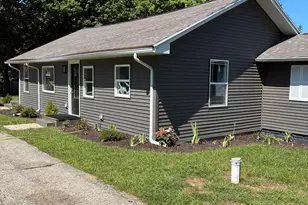 6027 Superior St, Coloma, MI 49038 - Photo 3
