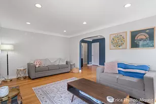 2142 Emerald Ave NE, Grand Rapids, MI 49505 - Photo 17