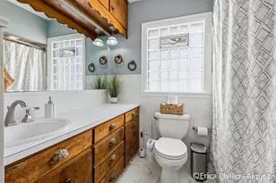 2142 Emerald Ave NE, Grand Rapids, MI 49505 - Photo 25