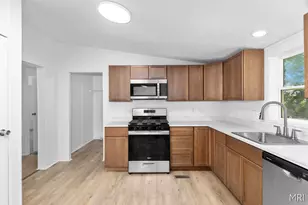 5950 S Grow Rd, Sheridan, MI 48884 - Photo 9