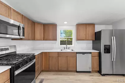 5950 S Grow Road, Sheridan, MI 48884 - Photo 7