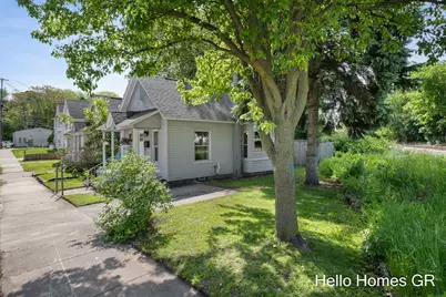 242 Matilda Street NE, Grand Rapids, MI 49503 - Photo 3