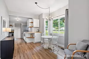242 Matilda St NE, Grand Rapids, MI 49503 - Photo 11