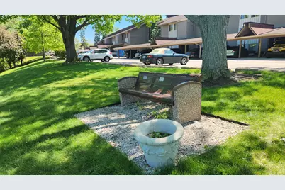 804 Cliffs Drive #205 F, Ypsilanti, MI 48198 - Photo 3