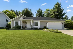 2657 Leffingwell Ave NE, Grand Rapids, MI 49525 - Photo 1