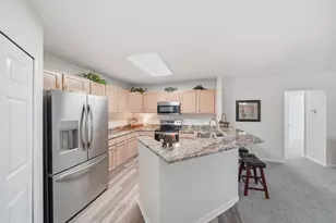 822 W Barrington Cir, Jackson, MI 49203 - Photo 7