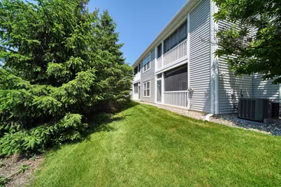 822 W Barrington Circle, Jackson, MI 49203 - Photo 17
