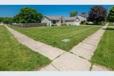 5736 Old Mission Street, Portage, MI 49024 - Photo 3