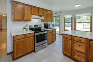 5736 Old Mission St, Portage, MI 49024 - Photo 9