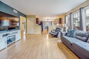 8876 Tamarack Ln, Ypsilanti, MI 48197 - Photo 5