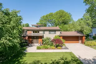 2694 Brady Dr, Bloomfield Hills, MI 48304 - Photo 55