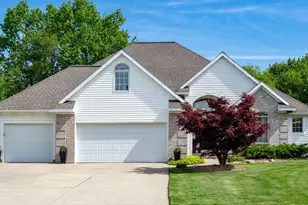 3521 Sunrise Ln NW, Grand Rapids, MI 49534 - Photo 1