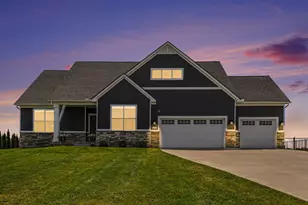 11267 Sand Hill Dr, Grass Lake, MI 49240 - Photo 1