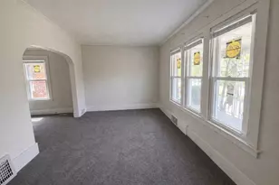 5856 Barrett St, Detroit, MI 48213 - Photo 5