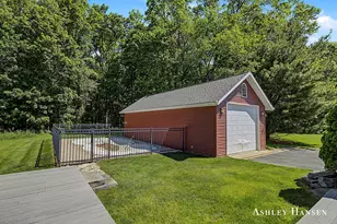 7085 Hidden Ridge Dr SE, Grand Rapids, MI 49546 - Photo 53