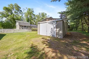 4996 Division Ave N, Comstock Park, MI 49321 - Photo 33