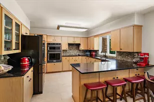 2963 E Bluffwood Terrace, Saint Joseph, MI 49085 - Photo 5