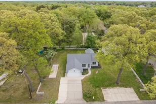 900 Andree Rd, Muskegon, MI 49445 - Photo 39