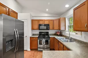 900 Andree Rd, Muskegon, MI 49445 - Photo 9