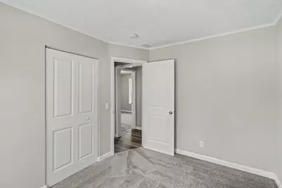 229 Sydelle Avenue, Kalamazoo, MI 49006 - Photo 11