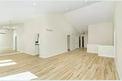 37743 Avon Lane, Farmington Hills, MI 48331 - Photo 7