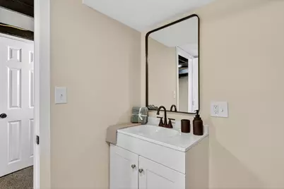 1047 Eastern Avenue NE, Grand Rapids, MI 49503 - Photo 27
