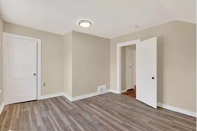 1047 Eastern Avenue NE, Grand Rapids, MI 49503 - Photo 29