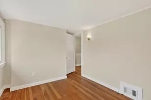 1047 Eastern Ave NE, Grand Rapids, MI 49503 - Photo 23