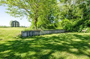 264 Leedy St, Coloma, MI 49038 - Photo 7