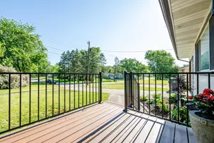 264 Leedy St, Coloma, MI 49038 - Photo 7