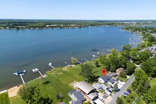 7611 S Indian Lake Dr, Vicksburg, MI 49097 - Photo 5