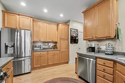 4009 Tudor Drive, Saint Joseph, MI 49085 - Photo 11