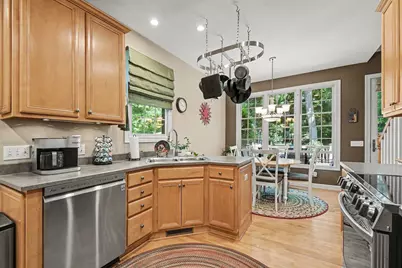 4009 Tudor Drive, Saint Joseph, MI 49085 - Photo 5