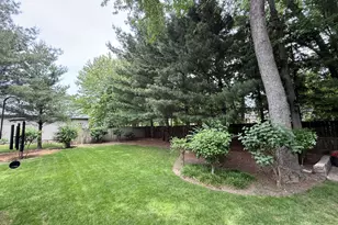 4009 Tudor Dr, Saint Joseph, MI 49085 - Photo 35