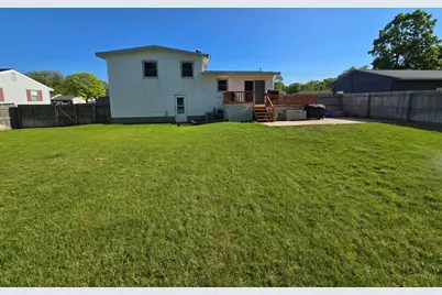 1852 Oak Park Drive, Muskegon, MI 49442 - Photo 19
