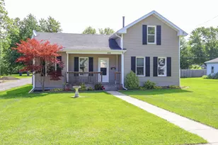 406 N Elm St, Three Oaks, MI 49128 - Photo 1