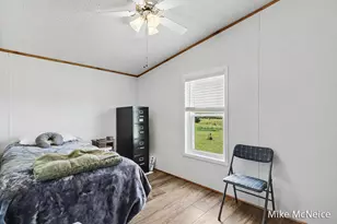 2079 W McMillan Rd, Muskegon, MI 49445 - Photo 17