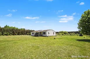 2079 W McMillan Rd, Muskegon, MI 49445 - Photo 33