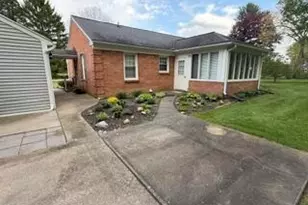 232 Hawthorne Rd, Marshall, MI 49068 - Photo 9