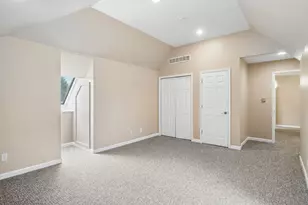 1819 Brookview Dr, Saline, MI 48176 - Photo 53