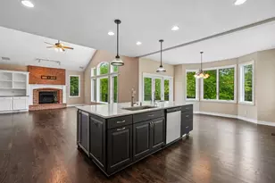 1819 Brookview Dr, Saline, MI 48176 - Photo 19