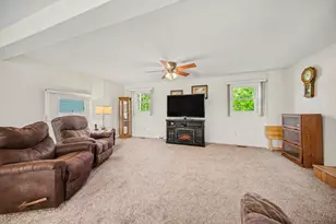 10335 Ferris Ct, Cement City, MI 49233 - Photo 3