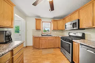 10335 Ferris Ct, Cement City, MI 49233 - Photo 11