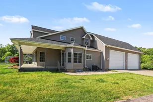 10031 Taplin Ln, Plainwell, MI 49080 - Photo 3