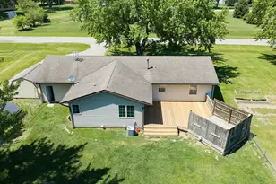 61214 Mary Lou Ln, Cassopolis, MI 49031 - Photo 3