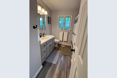 16124 Eskes Street, Lansing, MI 48906 - Photo 9