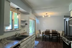16124 Eskes St, Lansing, MI 48906 - Photo 3