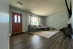 16124 Eskes St, Lansing, MI 48906 - Photo 7