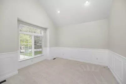 22273 Abington Drive, Farmington Hills, MI 48335 - Photo 15